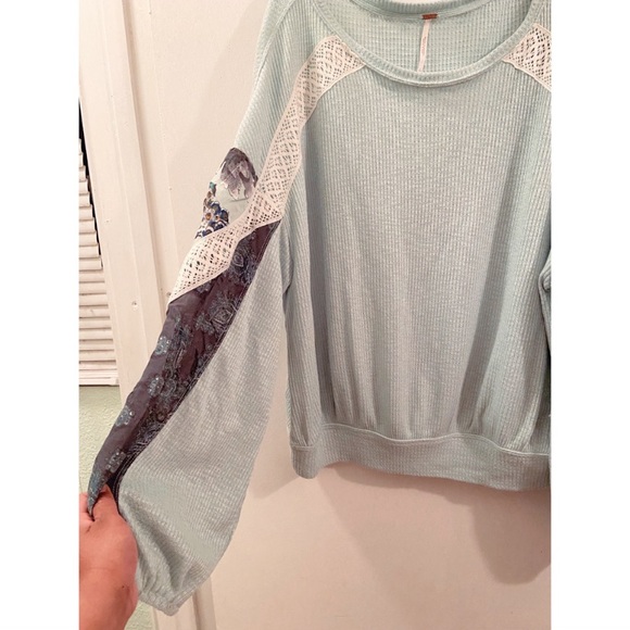 Free People Mint Sweater Long Sleeve Floral Large - Picture 6 of 12